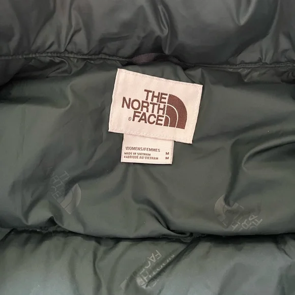 The North Face Women’s Dark Green Sierra Puffer Jacket - medium - Picture 3 of 10